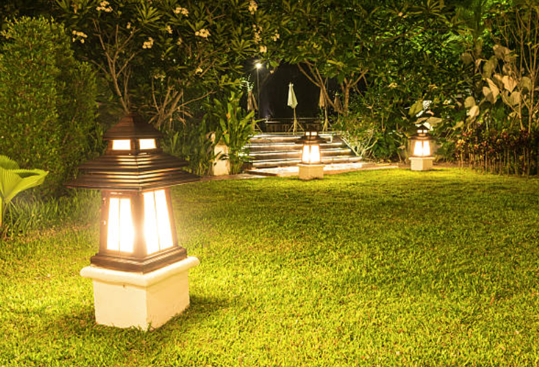 The Complete Guide to Outdoor Lighting Design for Texas Yards