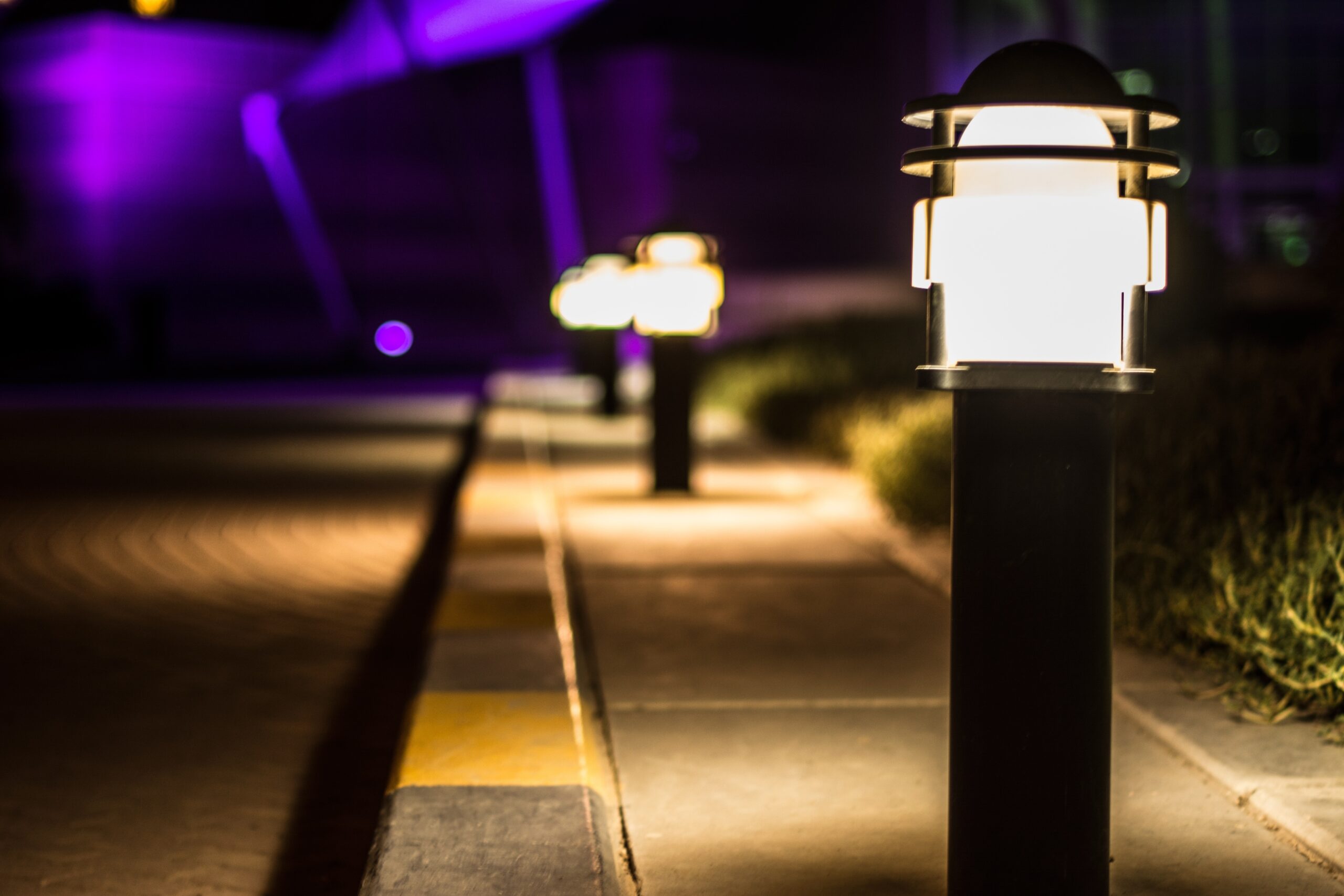 How Outdoor Lighting Increases Your Home’s Value in Austin’s Market